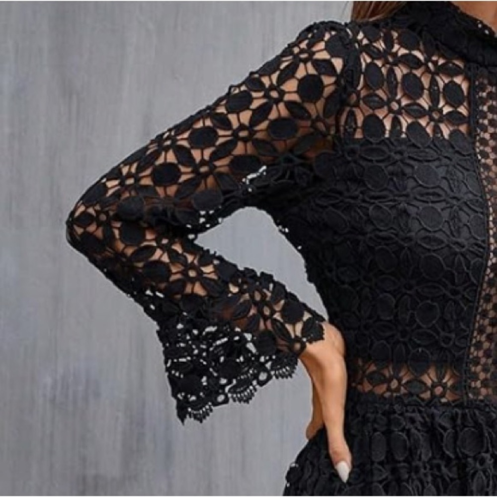 NWOT Eilly Bazar Black hollow out Lace  long sleeve Mock neck Dress size M & L - Picture 5 of 14